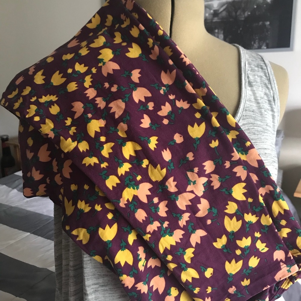 LuLaRoe TC2 leggings